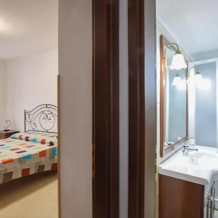 Nyaraló Stunning In With House Sea View Cetraro